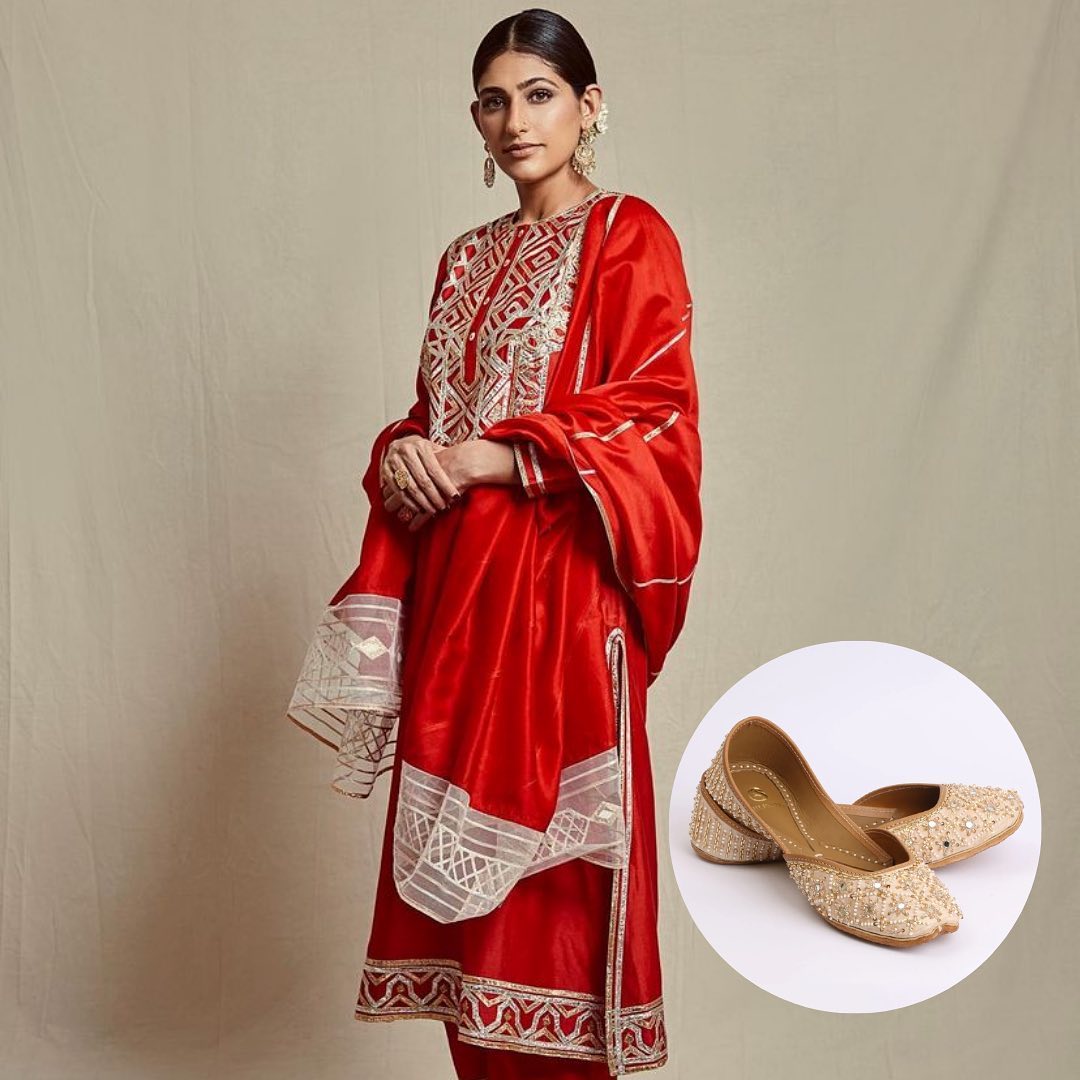 Kanak Jutti - Festive Season Special with Gold Base - Mirror Embroidery - and Crystals