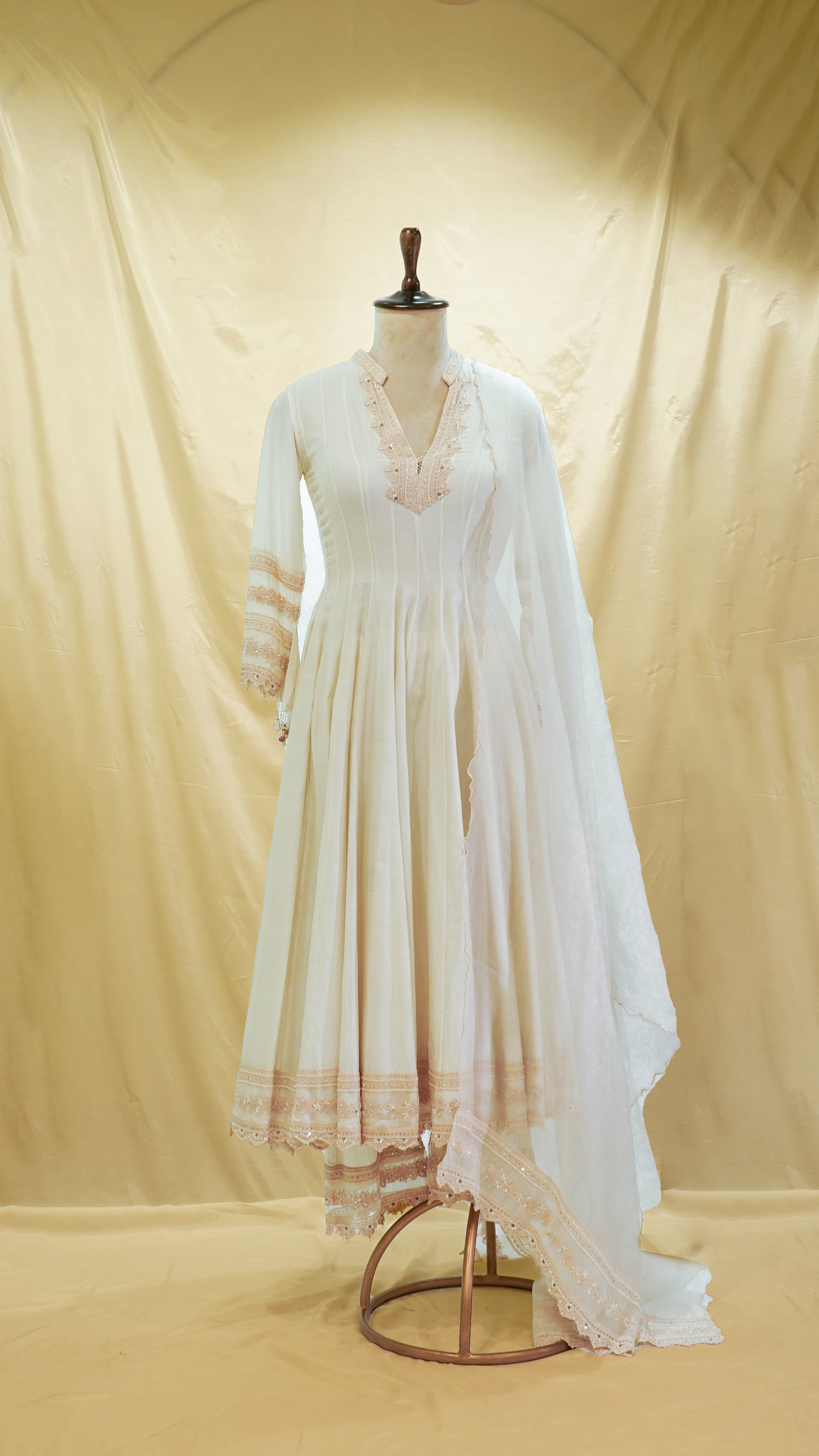Off-White Anarkali