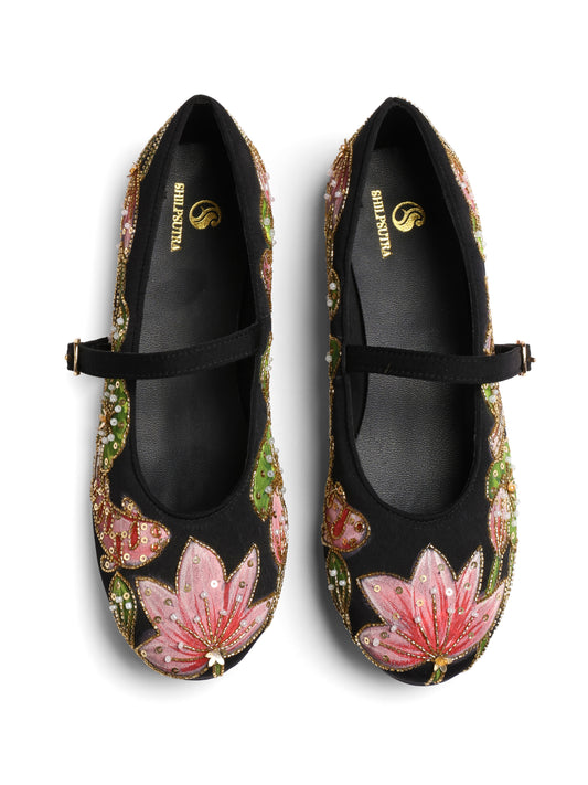 Lotus Noir Ballarenas