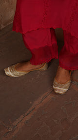 Golden  Gilt Jutti