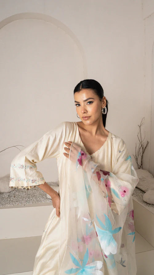 Kurti & Sharara