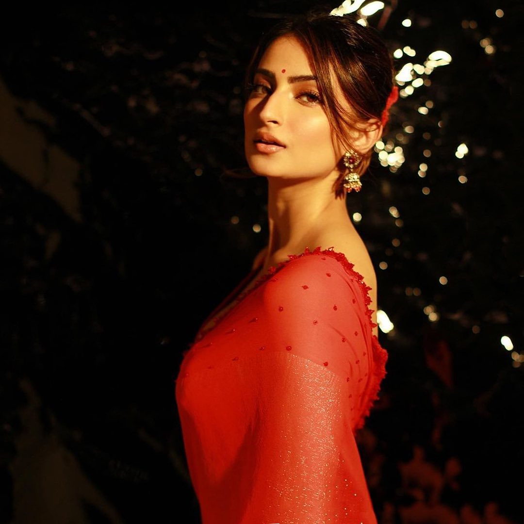 Red Quartz Saree
