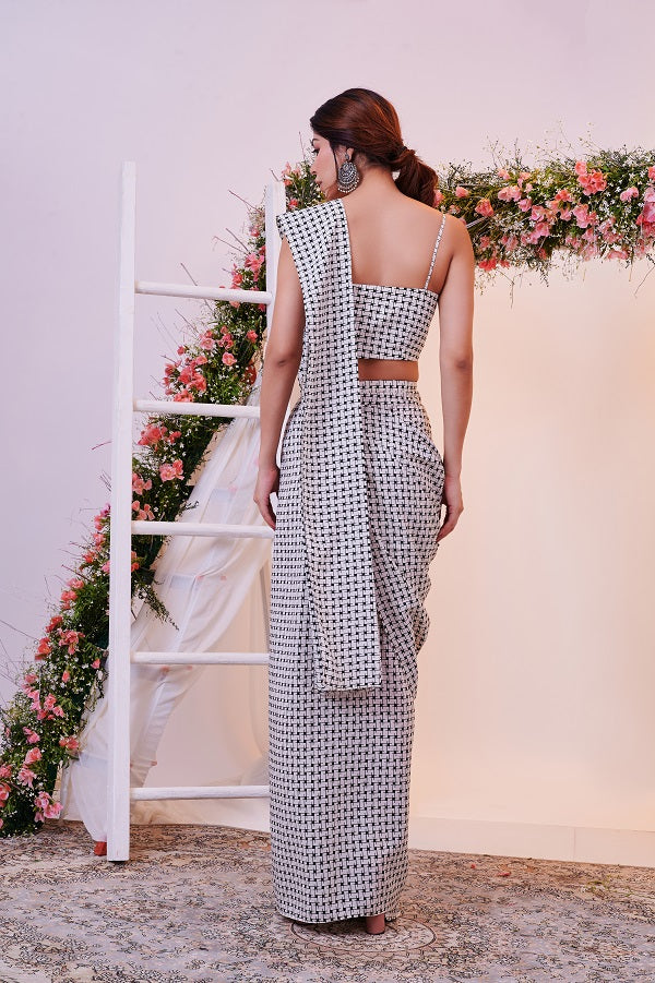 Geomatrical Saree