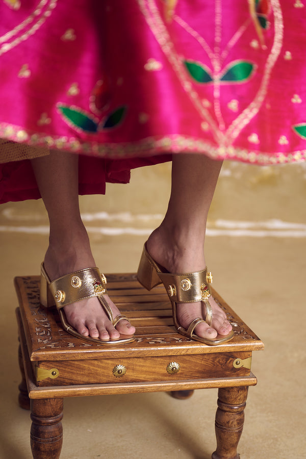 Rajwada Sona — Kolhapuri