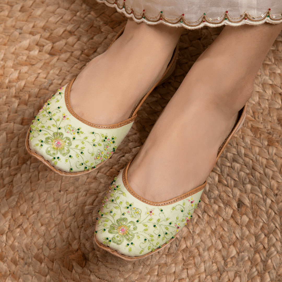 Green Color Floral Embroidered Designer Ladies Punjabi Jutti Ombre Jutti