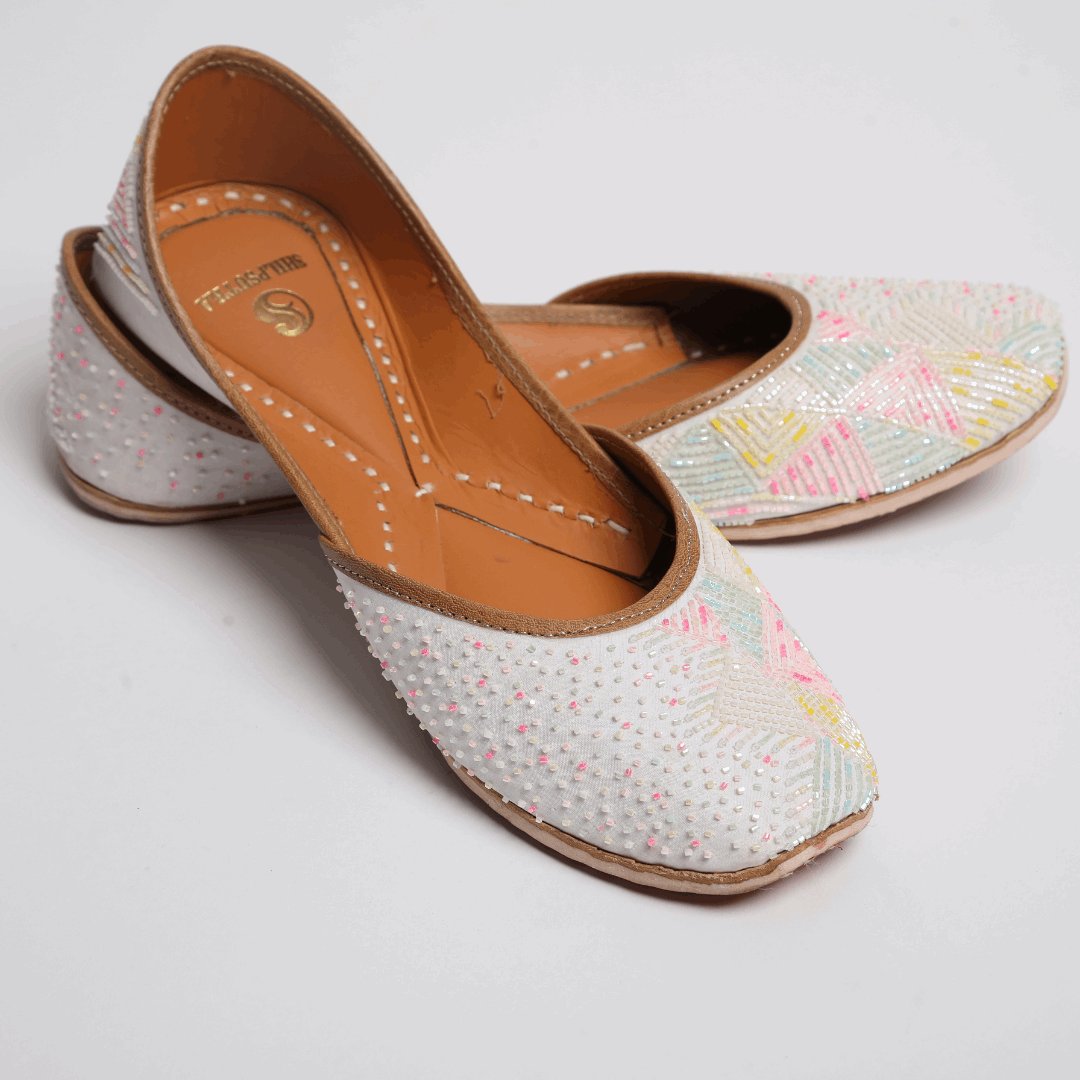 Multicolor Embroidery Designer White Color Ladies Jutti