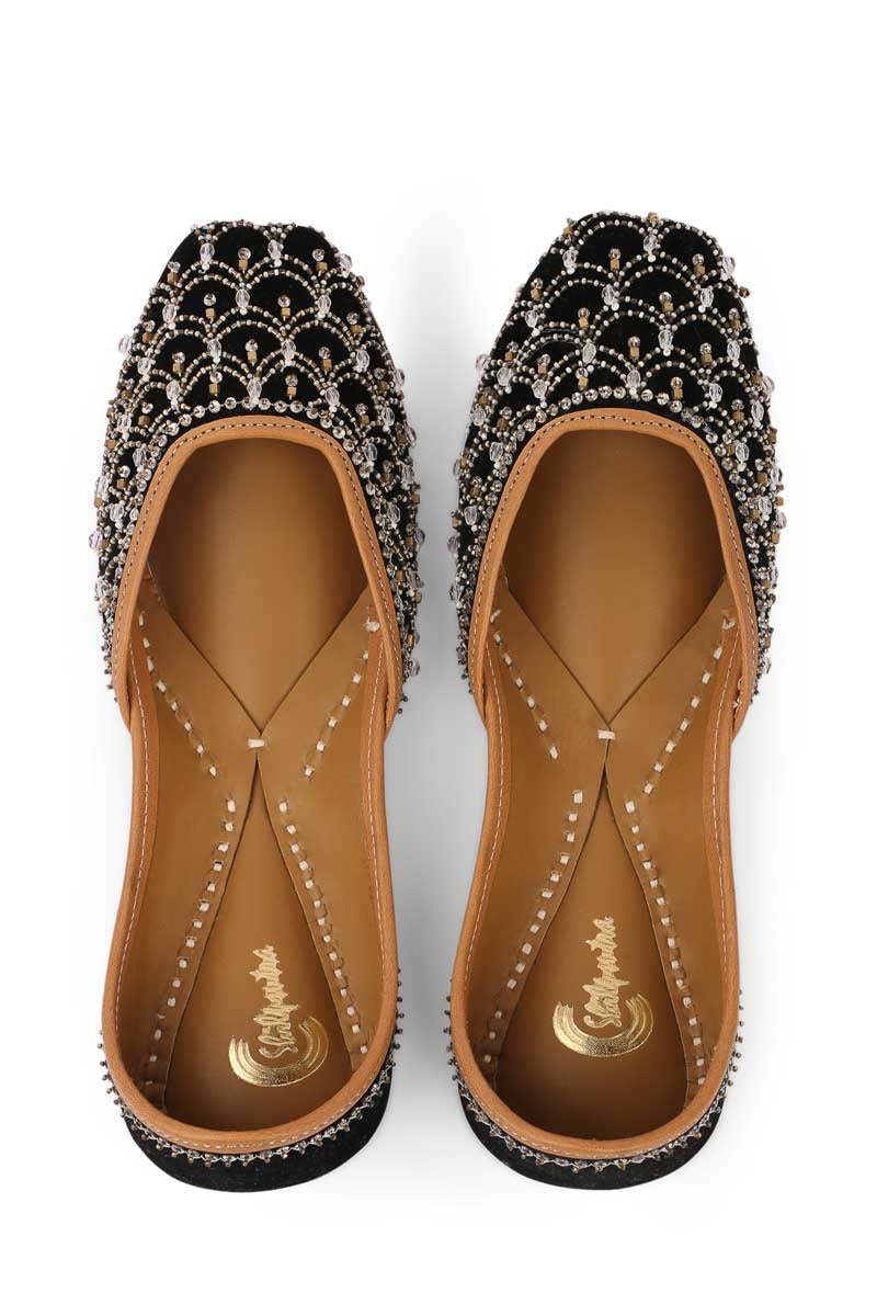 Black Color Hand Embroidered Designer ladies Punjabi Jutti