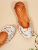 Flamingo-Inspired Handcrafted Jutti - Artistry and Elegance