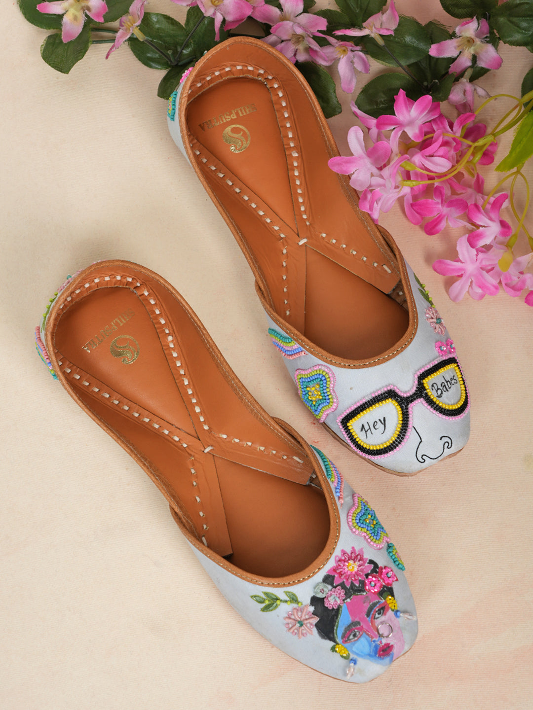 Pop Girls Color-Blocked Jutti - Contemporary Comfort and Style