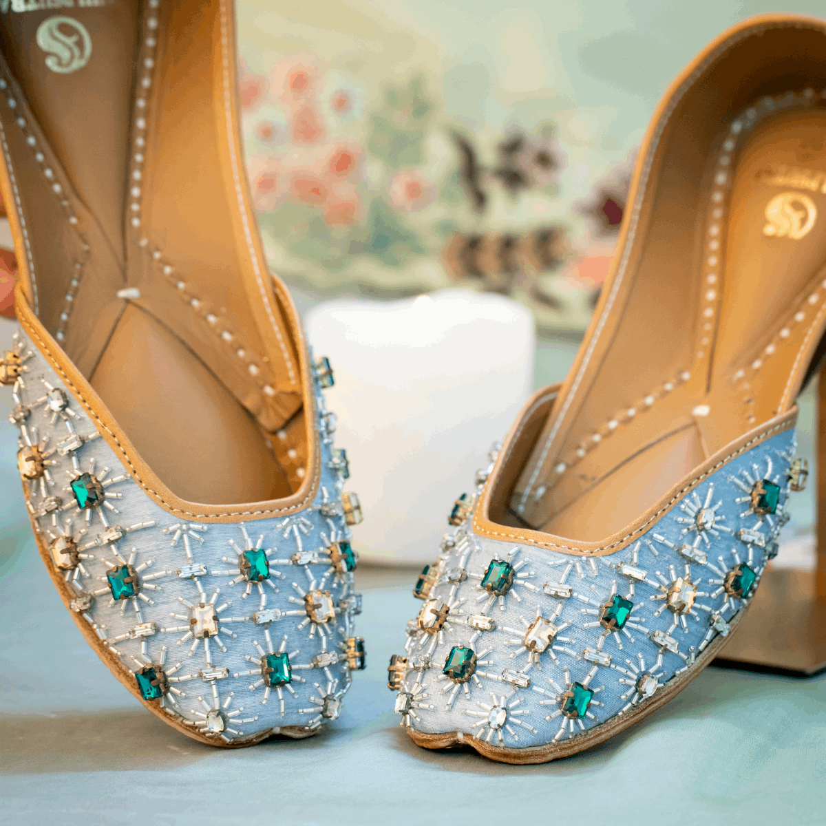 Handcrafted Designer Punjabi Ladies Jutti