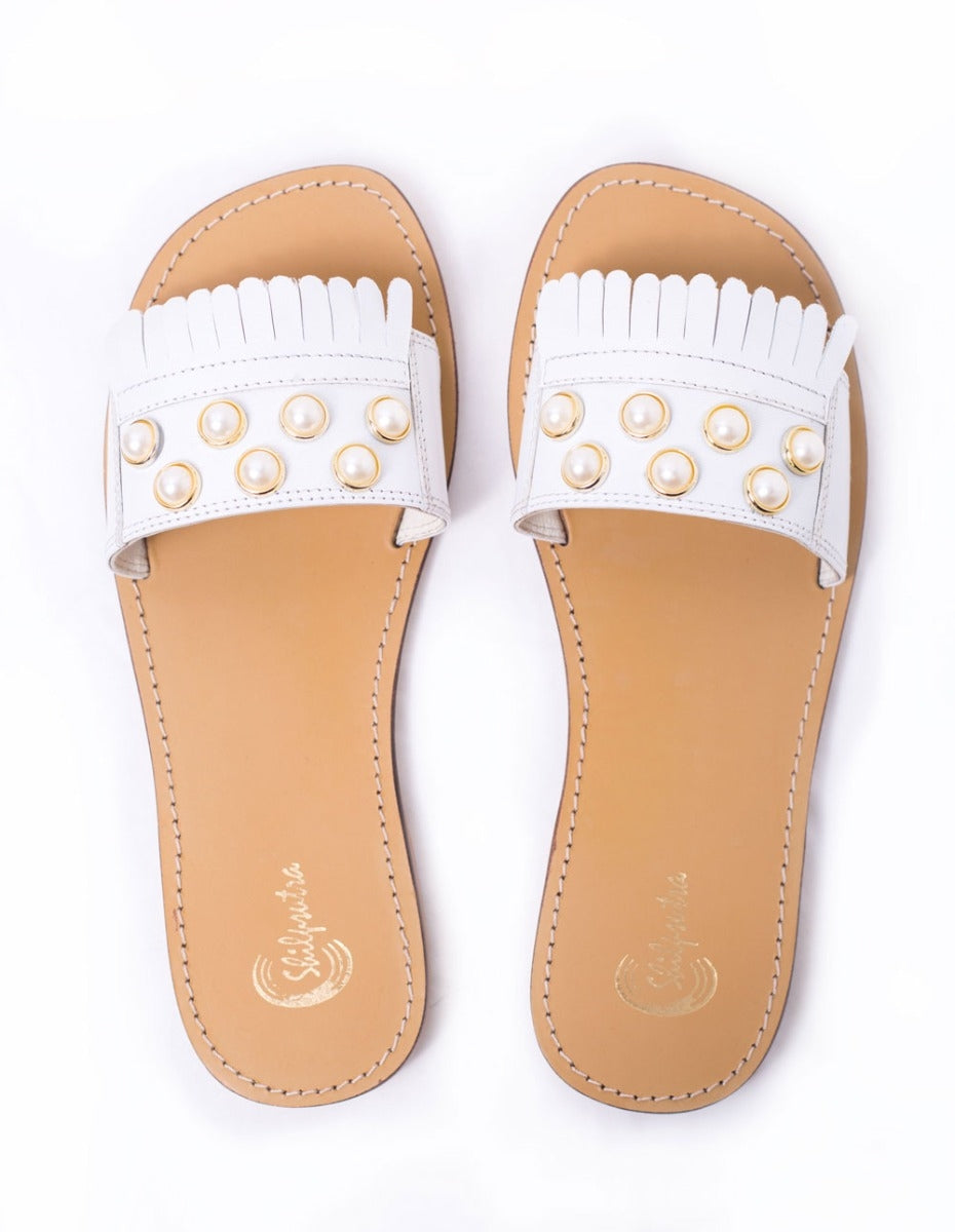 Akoya White Sliders For Women - white - top
