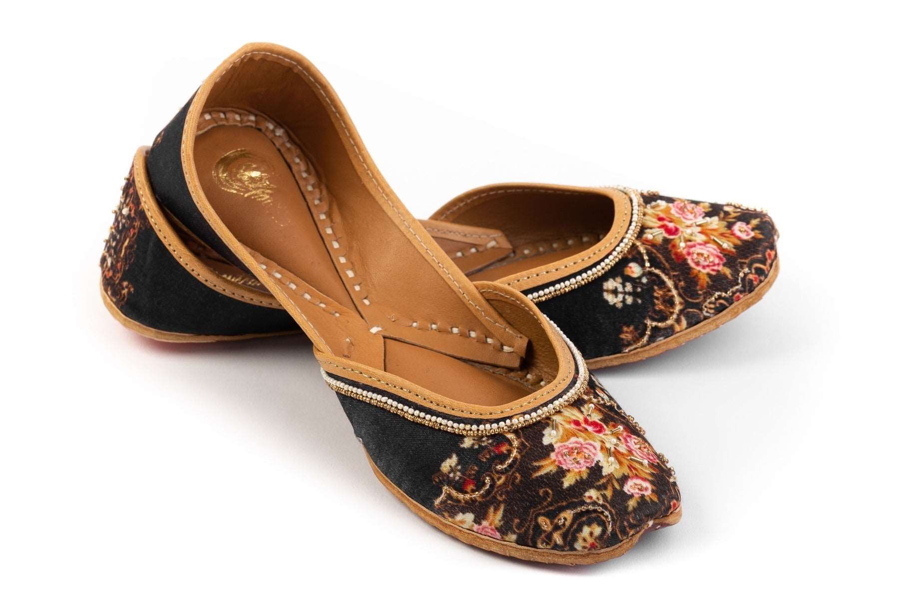 Designer Black Punjabi Jutti for Women