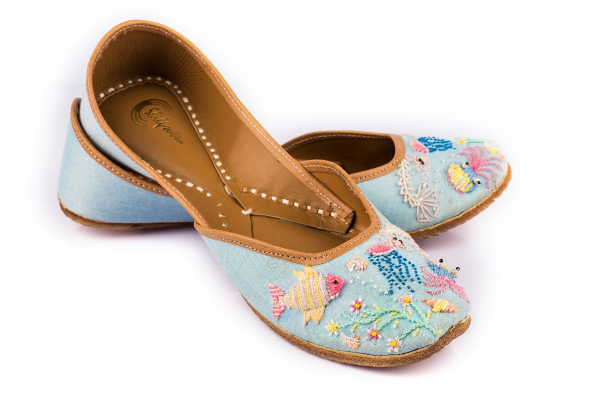 Hand Embroidered Multicolor Punjabi Jutti for Ladies 
