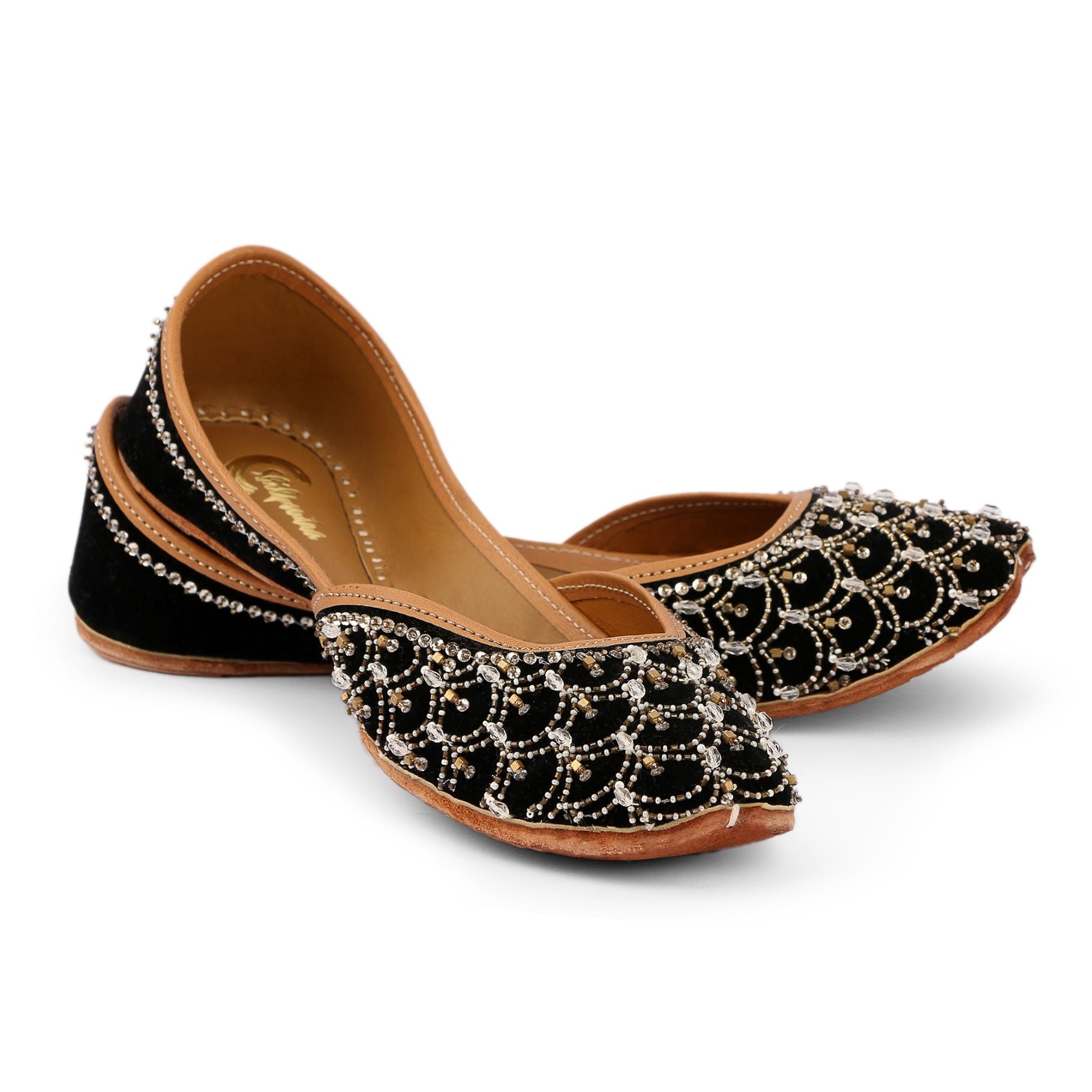 Black Color Hand Embroidered Designer ladies Punjabi Jutti