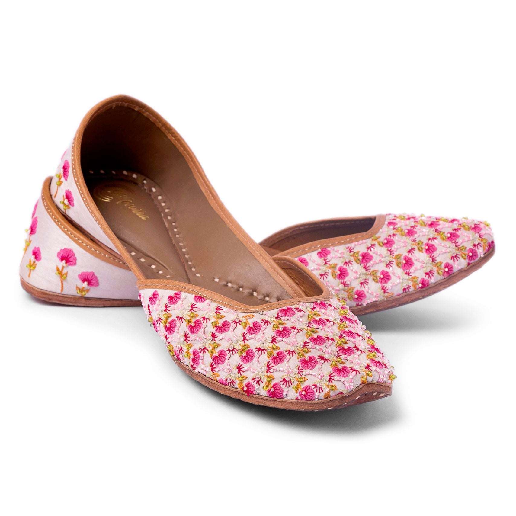Hand Embroidered Designer ladies Pink Color Jutti