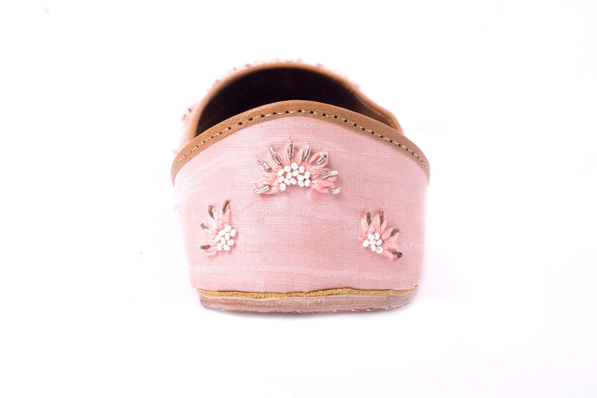 Pink Color Designer Embroidered Punjabi Ladies Jutti