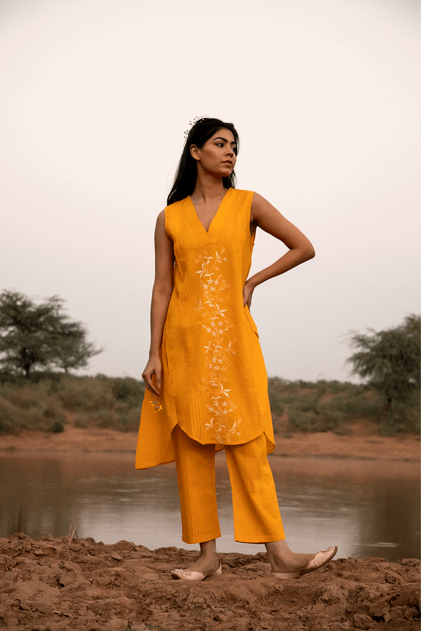 Zinnia Blooms Kurti